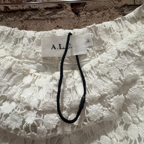 A.L.C. Bolen Crochet Lace Off Shoulder White Mini Dress Size 2 - Picture 4 of 6